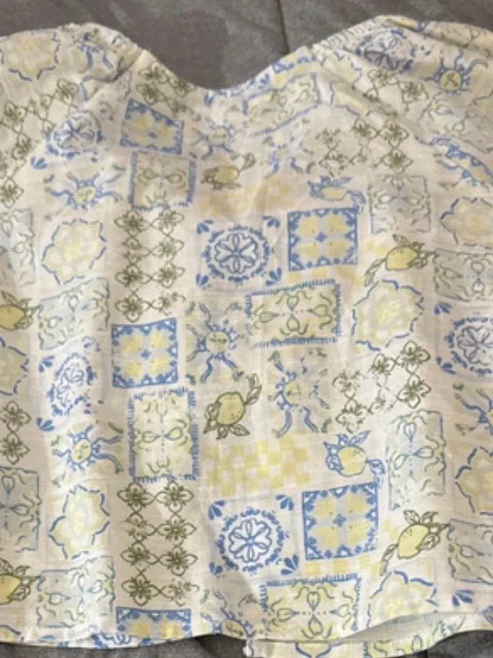 SO Lemon Tile Tie-Front Cropped Top in Blue, Yellow, Cream